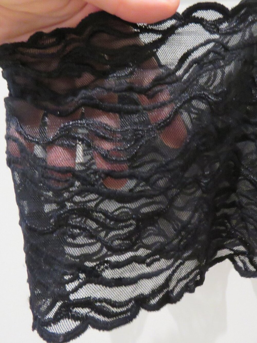VINTAGE BCBG INTIMATES Semi Sheer Black Babydoll Cami Crop Top Black Whimsigoth - Picture 9 of 10